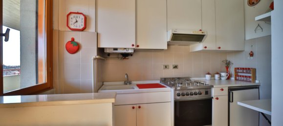 1 غرف نوم شقة في Mezzago, Italy رقم 295085 5