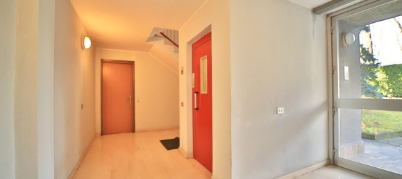 1 غرف نوم شقة في Mezzago, Italy رقم 295085 14