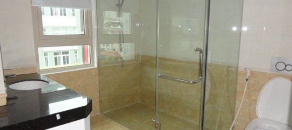 3 bedrooms Apartment in Cau Giay, Vietnam No. 4792 17