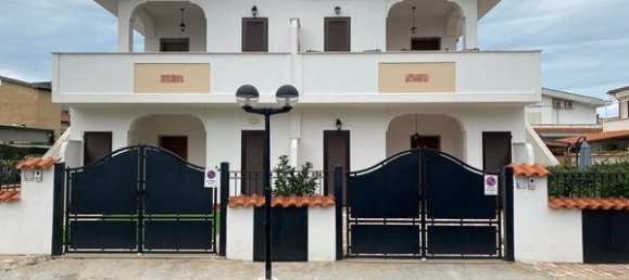 3-Zimmer Haus in Ardea, Italy, Nr. 256891 18