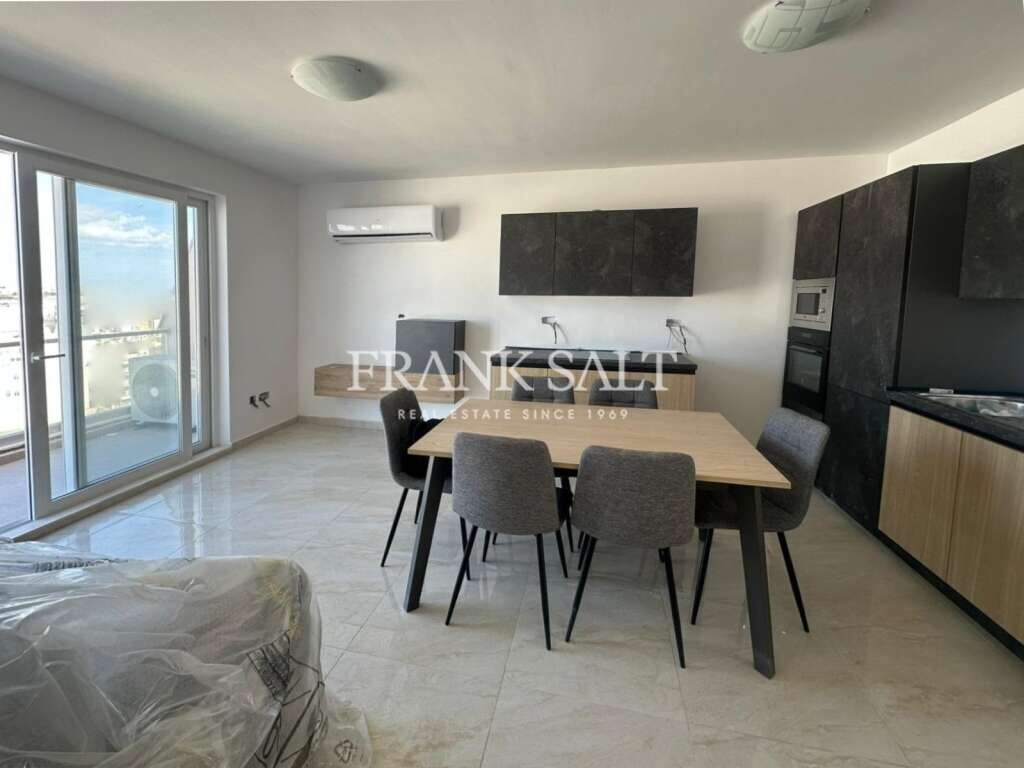 2 غرف نوم شقة في Gzira, Malta رقم 1818