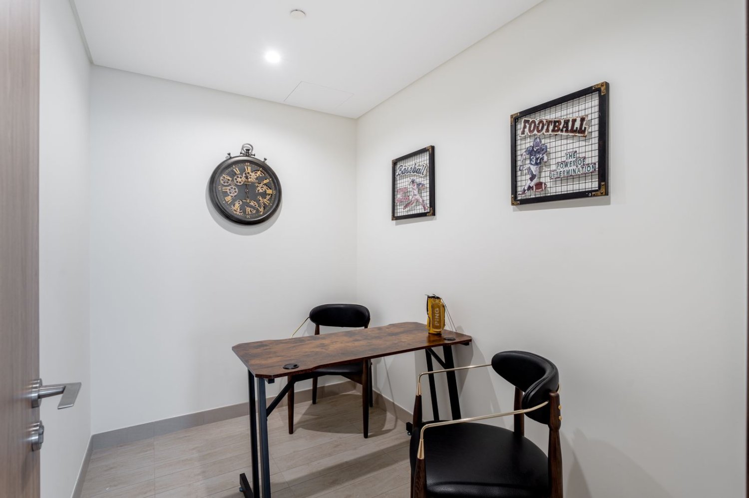 3 bedrooms Apartment in Al Kifaf, UAE No. 105517