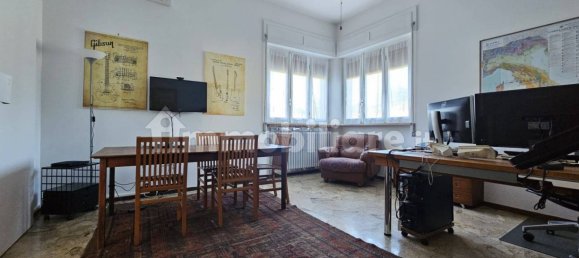 4 bedrooms Villa in Oleggio, Italy No. 265001 20