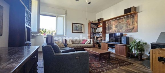 4 bedrooms Villa in Oleggio, Italy No. 265001 6