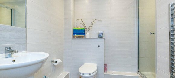 Apartamento T2 em Caterham, United Kingdom N.º 12244 19