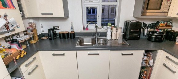 Apartamento T2 em Caterham, United Kingdom N.º 12244 18