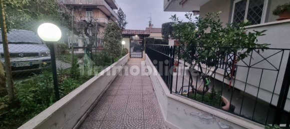 1 bedroom Apartment in Rome, Italy No. 273959 2