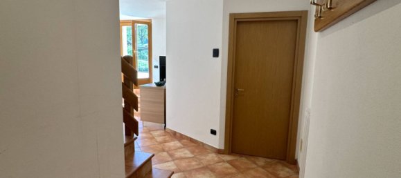 2 bedrooms Apartment in Bocenago, Italy No. 371666 5