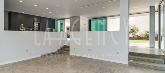 4 Schlafzimmer Haus in Cascais, Portugal, Nr. 115906 12