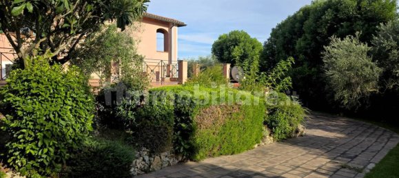 4 bedrooms Villa in Formello, Italy No. 286501 6