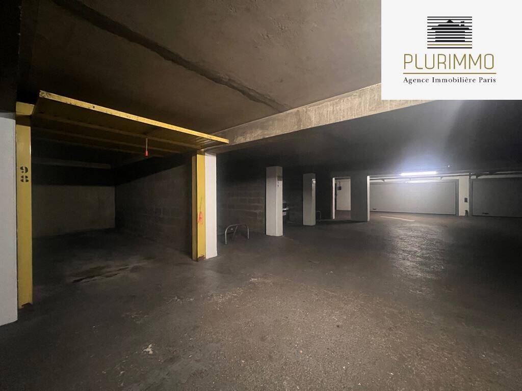 Garagem em Paris, France 14 m² N.º 162753