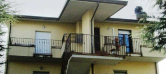 4 bedrooms Apartment in Collazzone, Italy No. 370796 11