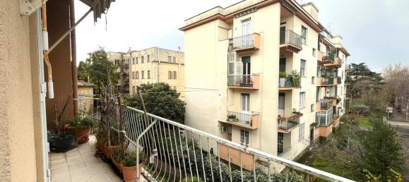 6 rooms Apartment in Viterbo, Italy No. 237760 8