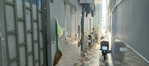 92.5m² Townhouse in District 7, Vietnam No. 15811 3