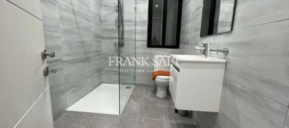 4 chambres Appartement à Sliema, Malta No. 5263 9