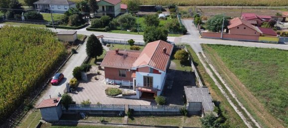 4 bedrooms Villa in Saluggia, Italy No. 360040 37