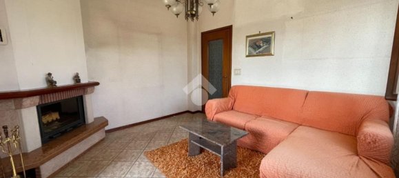 4 bedrooms Villa in Saluggia, Italy No. 360040 16