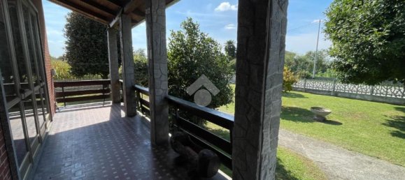 4 bedrooms Villa in Saluggia, Italy No. 360040 12