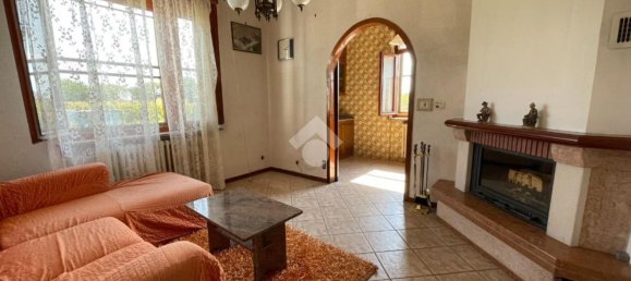 4 bedrooms Villa in Saluggia, Italy No. 360040 15