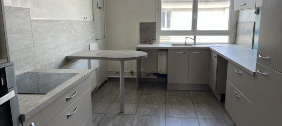 4 bedrooms Apartment in Le Havre, France No. 305787 4