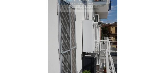 2 Schlafzimmer Wohnung in Rome, Italy, Nr. 313004 16
