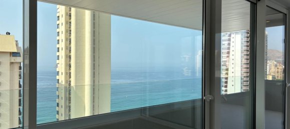 3 bedrooms Apartment in Benidorm, Spain No. 284313 6