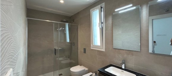 3 bedrooms Apartment in Benidorm, Spain No. 284313 17