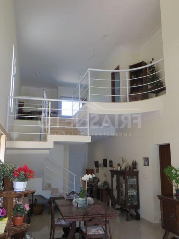 4 bedrooms House in Sao Paulo, Brazil No. 565931