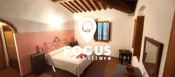 12 rooms House in Vinci, Italy No. 67152 18