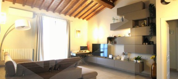 Casa de 5 divisões em Pontedera, Italy N.º 22381 14