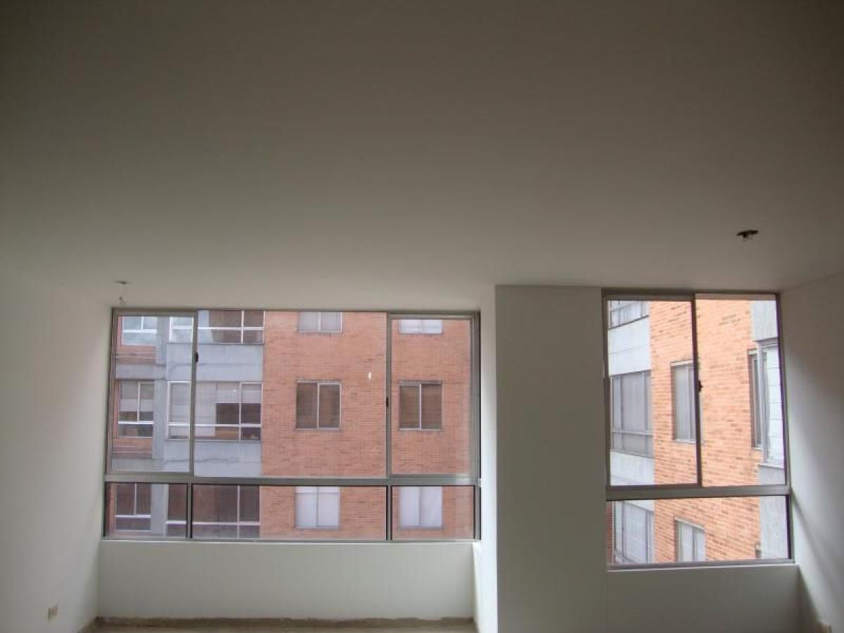 3 bedrooms House in Bogota, Colombia No. 14506