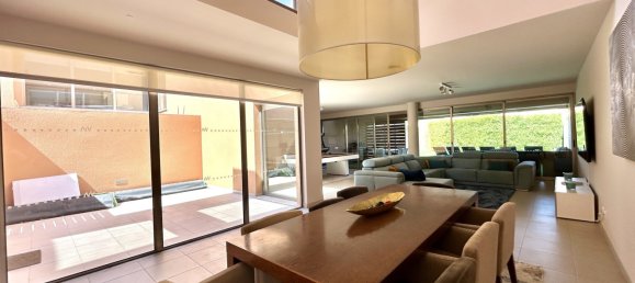 Casa de 4 dormitorios en Guia, Portugal No. 25665 4