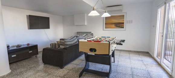 Casa de 4 dormitorios en Alicante, Spain No. 188714 13