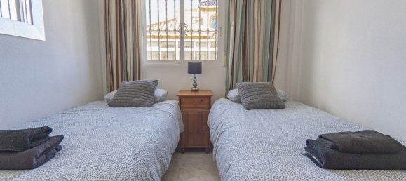 Casa de 4 dormitorios en Alicante, Spain No. 188714 8