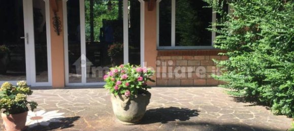 5 bedrooms Villa in Venice, Italy No. 225987 25