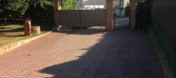 5 bedrooms Villa in Venice, Italy No. 225987 29