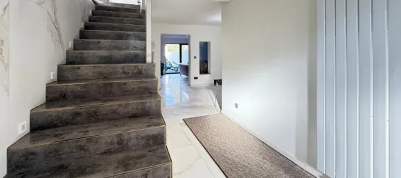 Дом с 4 комнатами в Нижняя Саксония, Германия № 132477 3