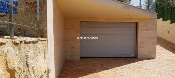 4 غرف نوم فيلا في Lloret de Mar, Spain رقم 14835 8