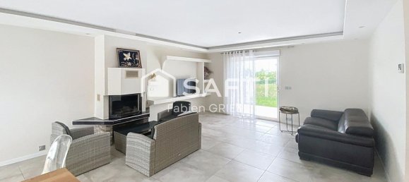 Casa de 5 dormitorios en Bonneval, France No. 273342 8