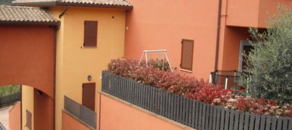 4 rooms Apartment in Panicale, Italy No. 44051 2
