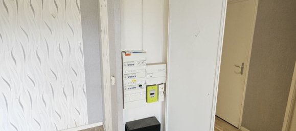 2 bedrooms Apartment in Orleans, France No. 75106 25