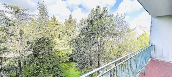 Apartamento de 2 dormitorios en Tours, France No. 227583 5