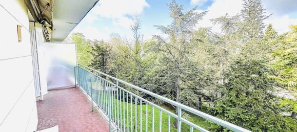 Apartamento de 2 dormitorios en Tours, France No. 227583 3