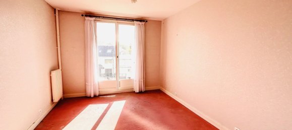 Apartamento de 2 dormitorios en Tours, France No. 227583 10