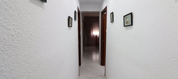 3 bedrooms Apartment in L'Hospitalet de Llobregat, Spain No. 141940 10