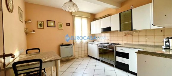 Casa de 6 dormitorios en Rio Saliceto, Italy No. 60296 17