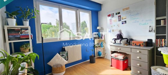 3 Schlafzimmer Wohnung in Viry-Chatillon, France, Nr. 331871 8
