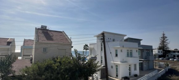 3 bedrooms Townhouse in Pervolia, Cyprus No. 26294 4