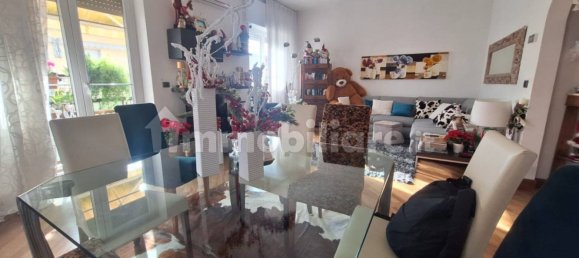 3 bedrooms Penthouse in Viareggio, Italy No. 40630 5