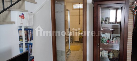 Villa T3 em Guidonia Montecelio, Italy N.º 118043 45